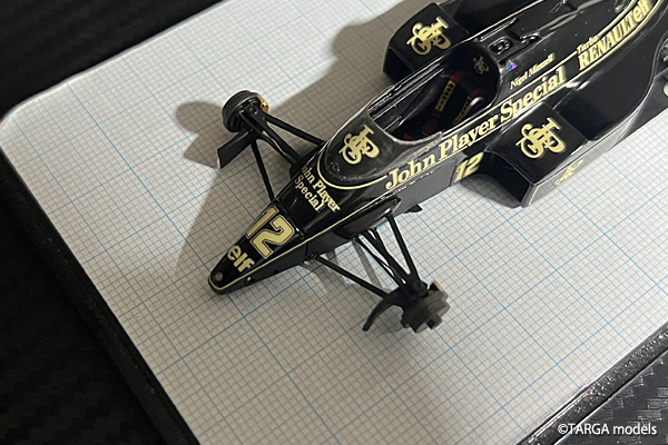 1/43 Lotus 95T by TARGA models